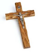 Croce latina in legno d'ulivo (cm 20 x 12,5)