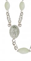 Immagine di 'Rosario in argento e vera madreperla con grani ovali da  5 mm'