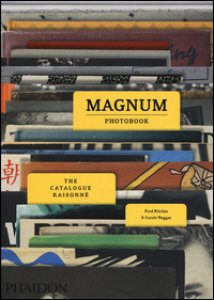 Copertina di 'Magnum photobook. The catalogue raisonn. Ediz. a colori'
