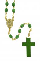 Immagine di 'Rosario in legno verde  5 mm con legatura dorata'