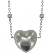 Immagine di 'Collana con ciondolo a forma di cuore e grani in argento 925'