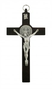 Copertina di 'Crocifisso San Benedetto in legno di noce con Cristo in metallo - 20 cm'