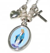 Immagine di 'Collana con medaglietta Madonna Miracolosa e ciondoli in argento 925'