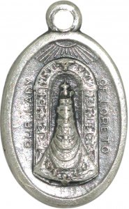 Copertina di 'Medaglia Madonna Loreto in metallo ossidato - 2,5 cm'