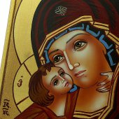 Immagine di 'Icona bizantina dipinta a mano "Madonna della Tenerezza Vladimirskaja col manto rosso" e profilo dorato - 18x14 cm'