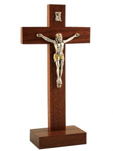Copertina di 'Croce in legno con base e corpo in metallo'