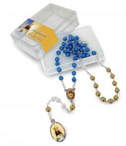 Copertina di 'Rosario imitazione perla vetro  6 mm Madonna di Loreto con scatola'