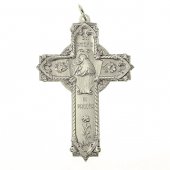 Crocifisso in ottone argentato con breve di sant'Antonio/Ecce crucem domini - dimensioni 6x4 cm