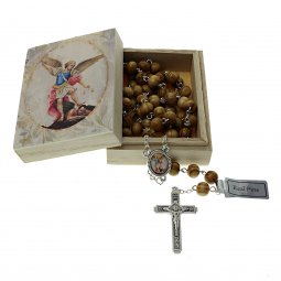 Copertina di 'Scatolina portarosario con rosario in legno di pino "San Michele arcangelo"'