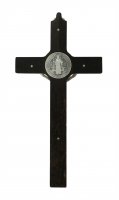 Immagine di 'Crocifisso San Benedetto da parete in legno con Cristo in metallo - 16 cm'