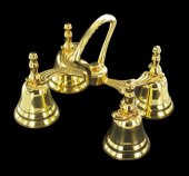 Immagine di 'Gruppo di campanelli a quattro suoni in metallo dorato - dimensioni 10x15 cm'